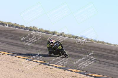 media/Nov-17-2024-CVMA (Sun) [[1fec520723]]/Race 11-Amateur Supersport Open/